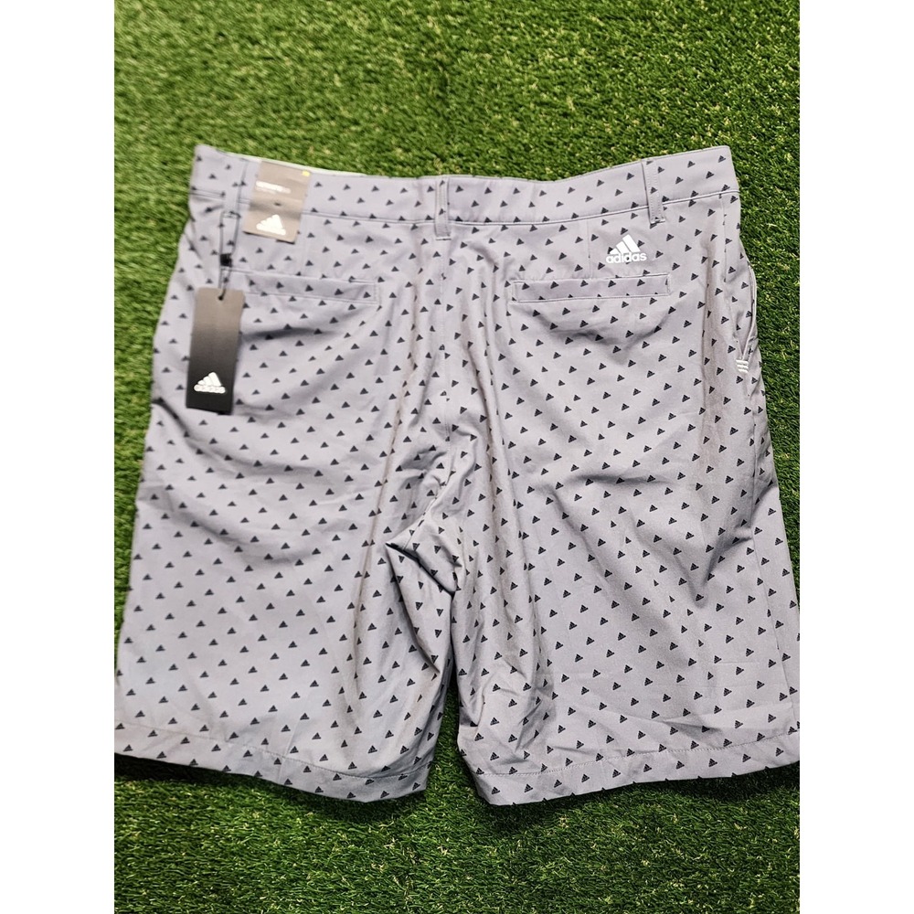 Adidas ULTIMATE 365 Adidas Badge of Sport Print Logo Golf Shorts  Size 36 $70 - Picture 6 of 8